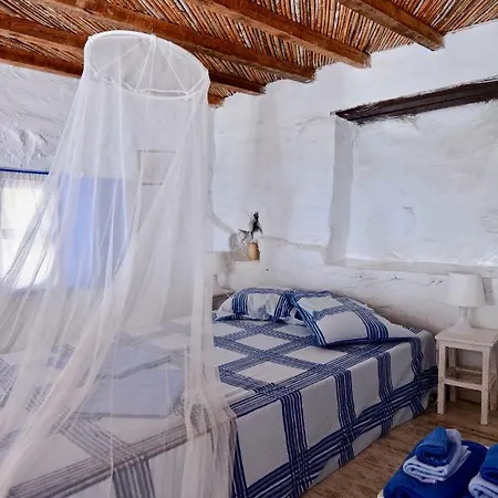 Casa de Férias Clio Serifos Town